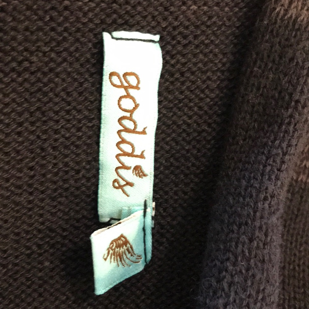 Sweater - Picture 4 of 4